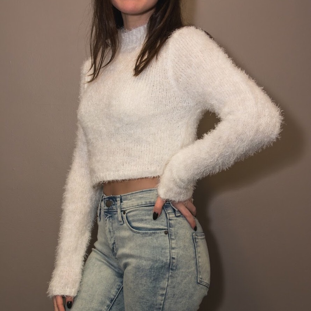 Turtleneck crop top